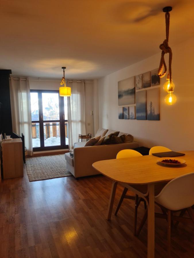 TuhogarenCerler Apartment Bagian luar foto